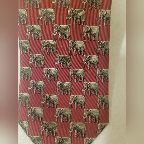 Jim Thompson 100% Silk Men's Necktie Burgundy Animal Elephant - Picture 2 of 7